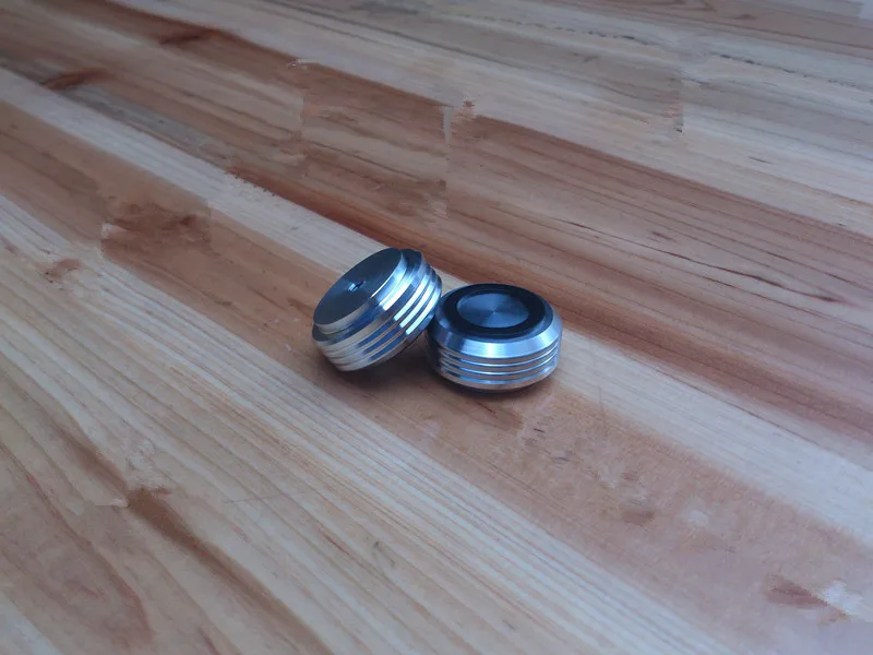 30*13 كامل الألومنيوم الذهب مضخم الصوت تحت الهيكل مكبرات الصوت التخميد منصات تعليق أغلال آلة الكمبيوتر قدم