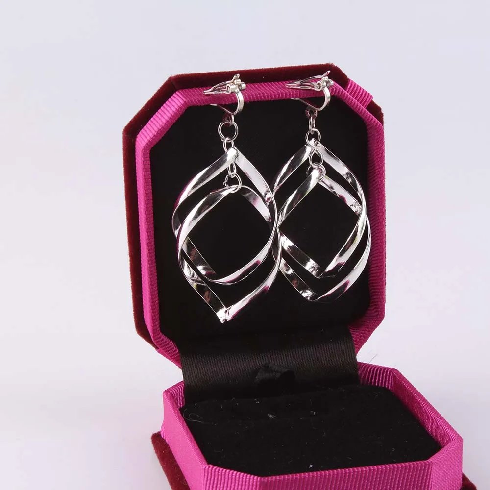 Charm Fashion Long Clip on earrings Women Gold Multilayer Hollow Metal No Pierced Earring  Jewelry