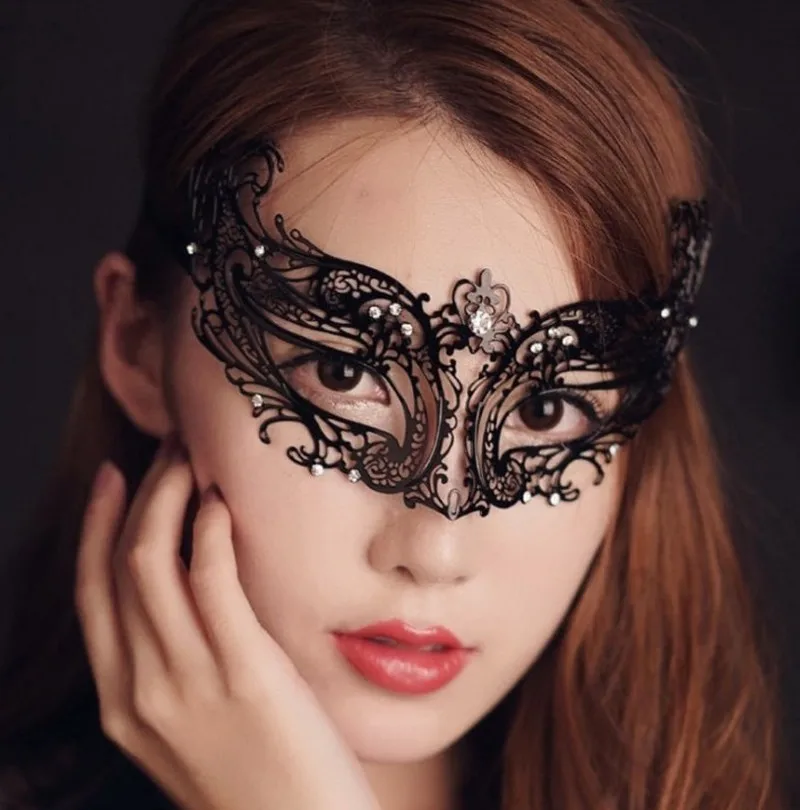 Masque pour les yeux en métal noir et Sexy pour femmes, mascarade, Costumes d'halloween, masque en diamant de carnaval, accessoire de fête, Mardi anonyme, article tendance