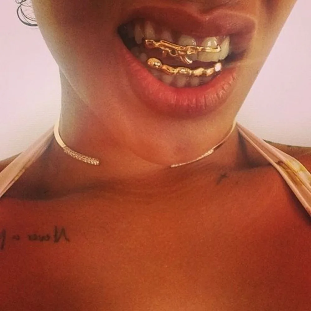 GUCY New Fit placcato Color oro Hip Hop ak 47 Rifle Grillz Cap Top Grills