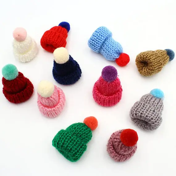 

50pcs mix color mini Hat Pom Pom crocheted Ornament Cap, Mini Knitting Hat Miniature Tiny Knitted Cap, Doll Hat for diy