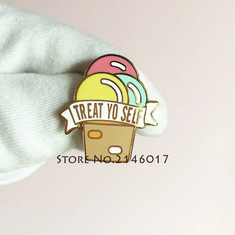 10pcs Treat Yo Self Metal Badges Cartoon Custom Made Hard Enamel Pin Brooch Craft Gift Pink Ice Cream Lapel Pins Metal Craft