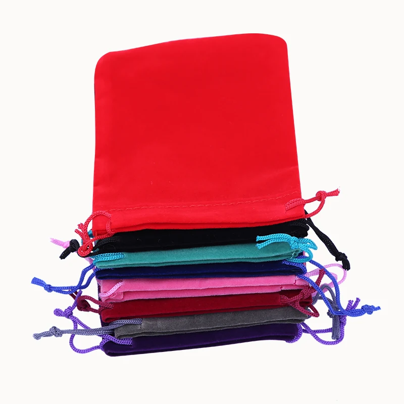Tanie 100 sztuk 7x9cm 8x10cm aksamitne woreczki kolorowe opakowanie na biżuterie wyświetlacz saszetka z troczkiem etui prezentowe na święta lub ślub
