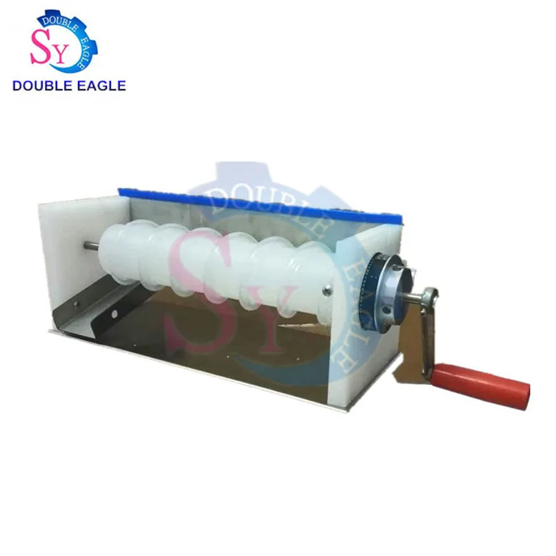 

Household Multifunction manual quail eggshell peeling machine/mini hand portable hand bird egg shell removing machine