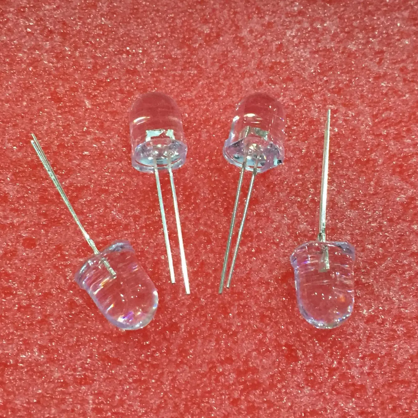 

50pcs LED 10mm White Transparent 20mA 3V Ultra Bright Round 10 mm LED Light Emitting Diode Lamp Water Clear Through Hole Bulb