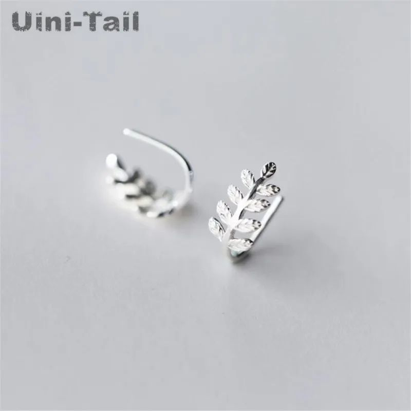 Uini-Tail hot new 925 Tibetan silver branches leaves earrings female simple small fresh mini tree technology ear hook  ED170