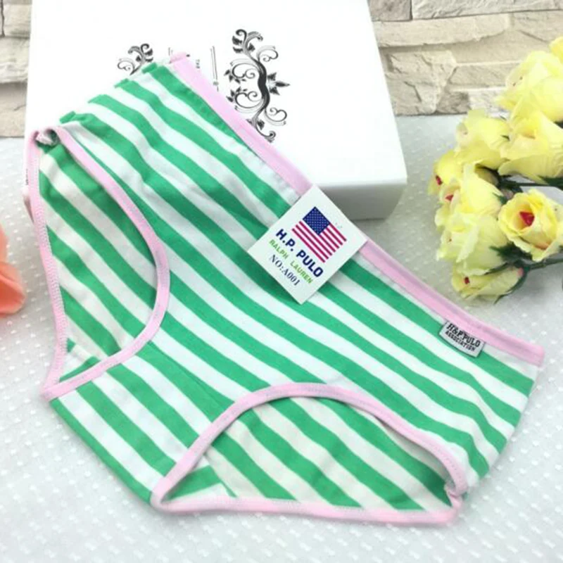 Hot Sale Soft Women Series Striped Panties Cotton Briefs Female Underwear Mid-Rise Panties Fashion Women High Quality Gifts