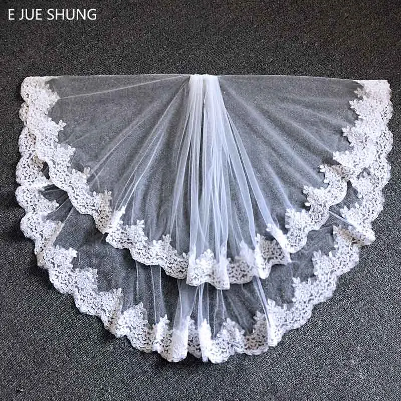 

Free Shipping Wedding veils 2018 Ivory White Lace Edge Two Layers Bridal Veils wedding accessories veu de noiva