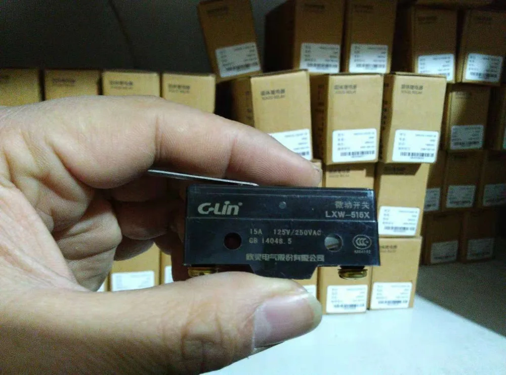 

Совершенно новый оригинальный аутентичный микропереключатель C-Lin LXW-511X LXW5-11X Z-15GL-B