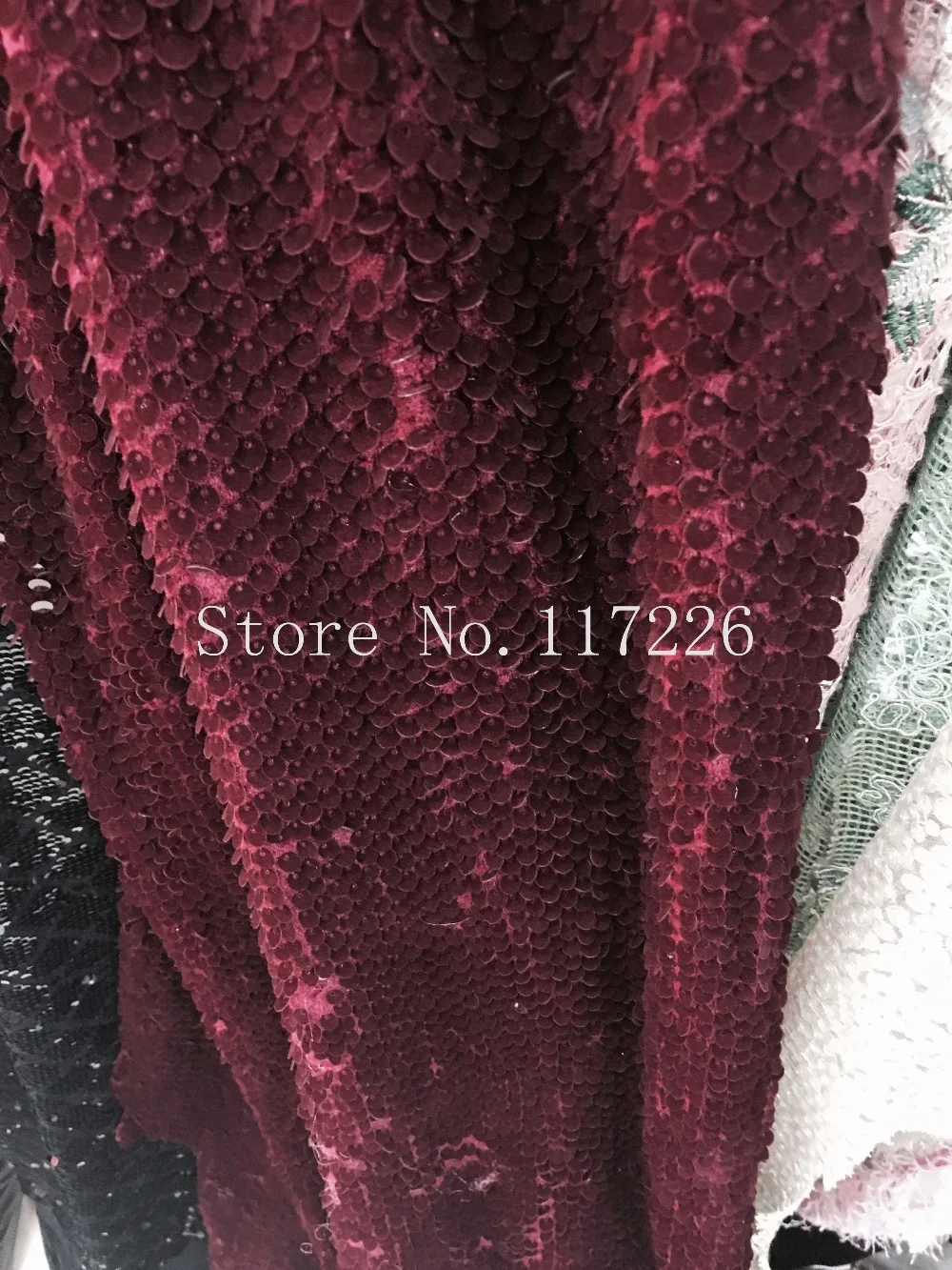 

Wine Glitter Lace Fabric Wholesale And Retail Wedding Lace Sequin Fabric African sequins lace Fabric with velvet
