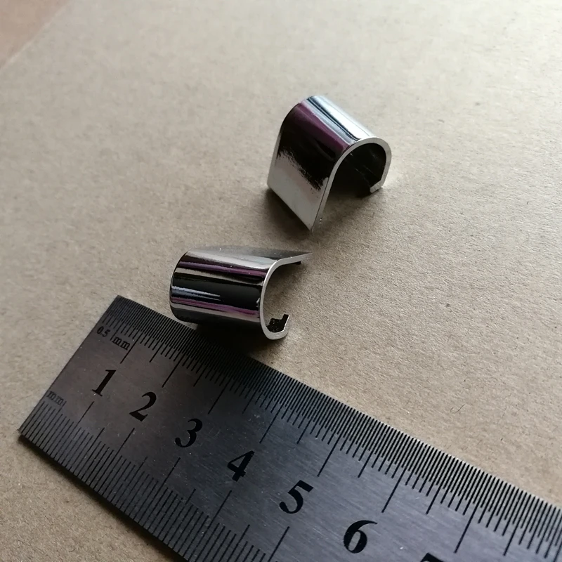 PAIR New laptop LCD Hinges silver cover L R for Toshiba R700 R730 R830 R835 R930 R731 R732 13.3"