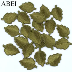 20pcs/lot Embroidered Lifelike Green Leaves Patch Iron On Stickers DIY Fabric Appliques Sewing Garments Accessories Jeans Badge