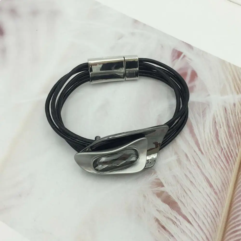 Bohemian Unique Design Crystal Bracelets & Bangles For Women Fashion Alloy Magnetic Tube Bar Clasp bracelet 3 Colors