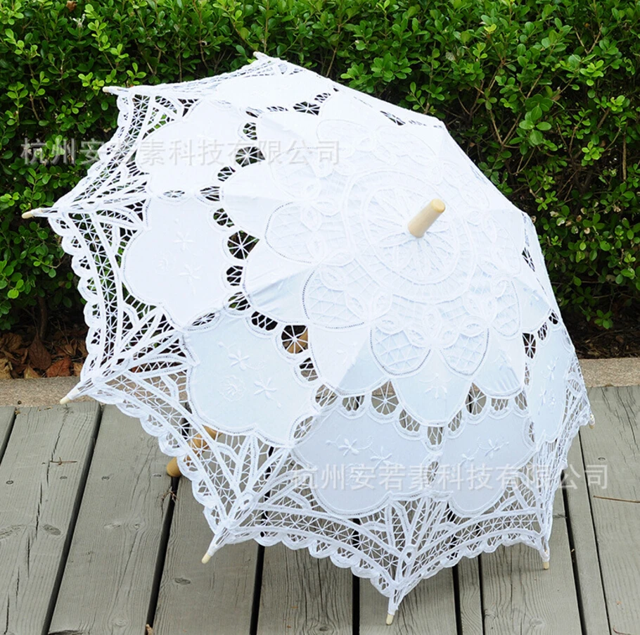 2018 hot Fashion Parasol Bridal Wedding Handmade Embroidered Cotton Black Lace Edge Sun Umbrella Bridal Party Decoration Cheap