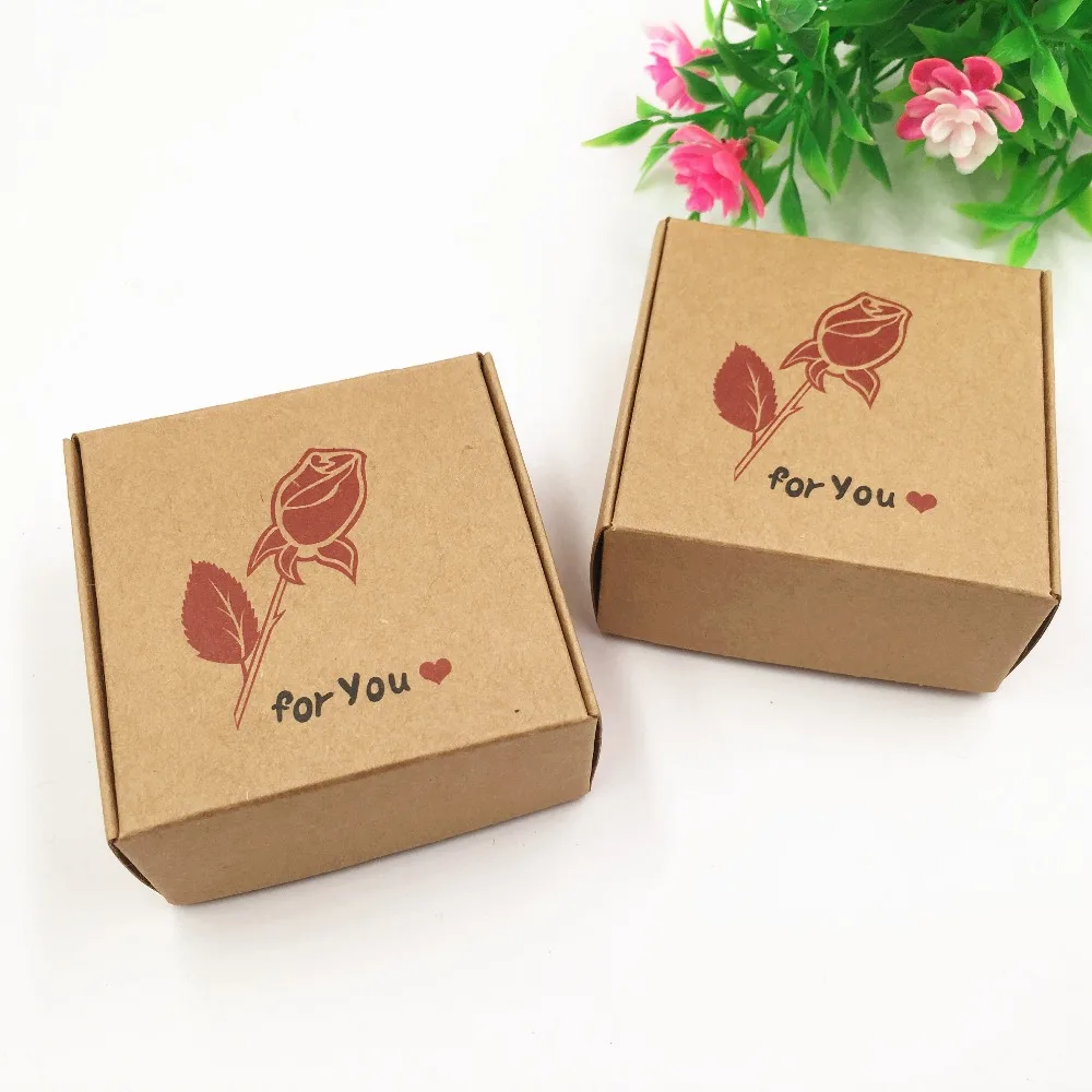 

new 100pcs/lot 6.5*6.5*3cm brown Kraft Paper Packaging Box For Candy Snack Gift Party Soap Candle Pack Brown Craft Paper Boxes