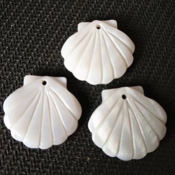 10PCS Nature White Shell Pendants Mother Of Pearl Freshwater Shell Natural Loose Shell Beads Size 20MM Top Fashion DIY Access