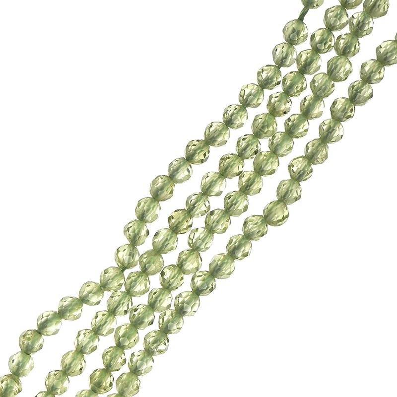 

The combination of Green Pearls and transparent pearls of distinct sizes 3mm-2mm Olive stone Lose Beads