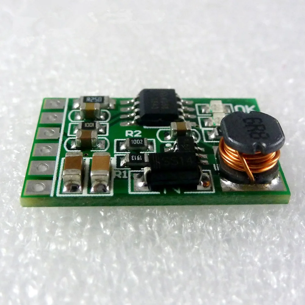 Зарядное устройство и повышающий преобразователь постоянного тока UPS Power Diy