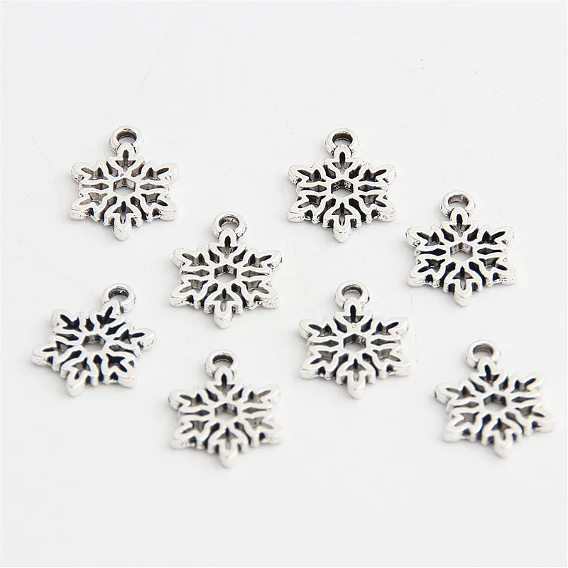 50pcs  Silver Color Snowflake Snow Charms Christmas Pendant Findings Accessories DIY Jewelry Wholesale 11.5x15.5mm A3009