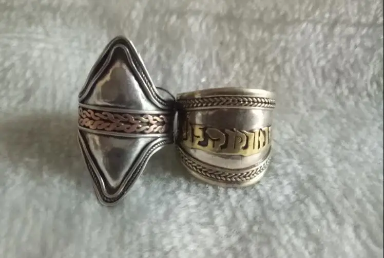 Rare Hmong handmade six words genuine ring free delivery