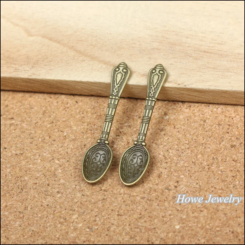 

Wholesale 60 pcs Vintage Charms Ruler Pendant Antique bronze Fit Bracelets Necklace DIY Metal Jewelry Making