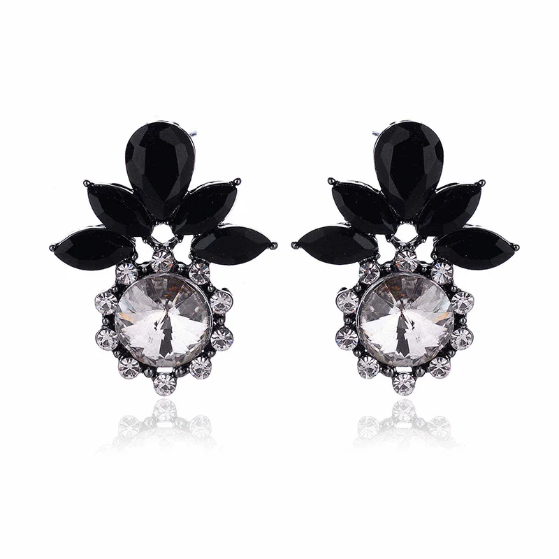 LUBOV Colorful Acrylic Stone Flower Piercing Earrings Fashion Rhinestone Decoration Metal Stud Earrings Women Party Jewelry 2019