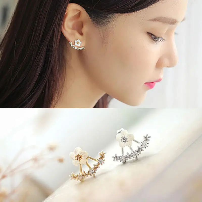 High-end Wild Personality Small Daisy Flower Back-mounted Earrings Inlaid Crystal Sweet Cute Earrings Female Fashion Earrings