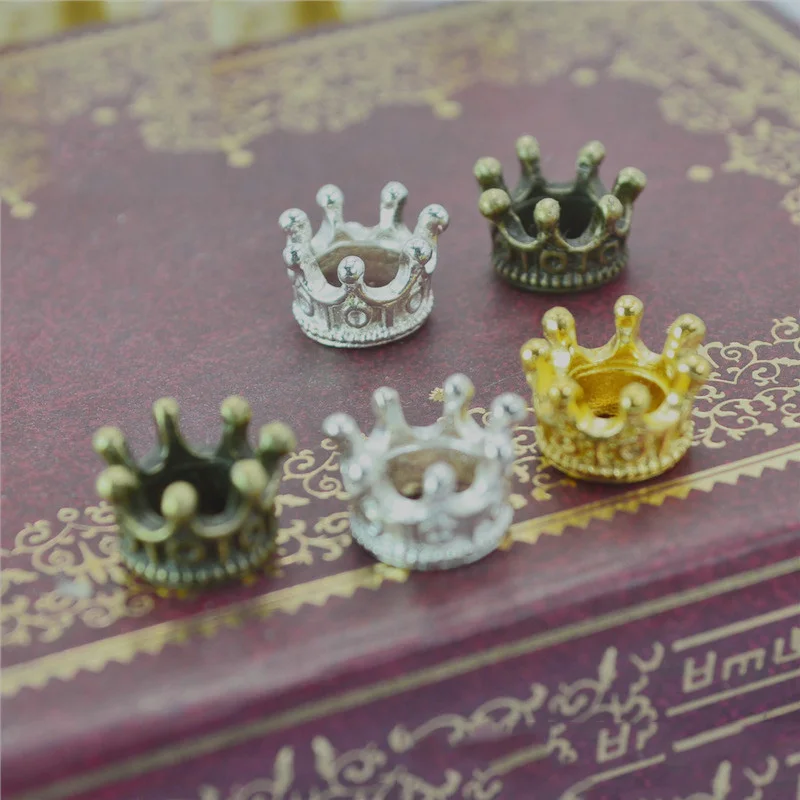 50 pz/lotto 10x7mm Oro Argento Bronzo Antico Crown Branelli di Fascino Connettori Pendenti e Ciondoli End Beads Cap Per Il FAI DA TE monili Che