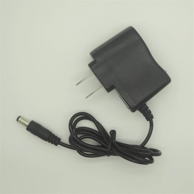 kingwei 1pcs flashlight headlgiht 3.7V battery Charger travel charger  with 5.5*1.35 plug