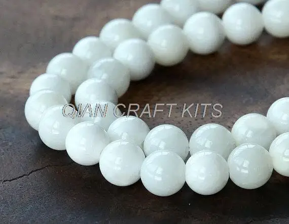 200pcs of Lustrous oyster natural Shell Beads, White or ivory 8mm Round in strand genuine shell power beads Grade A