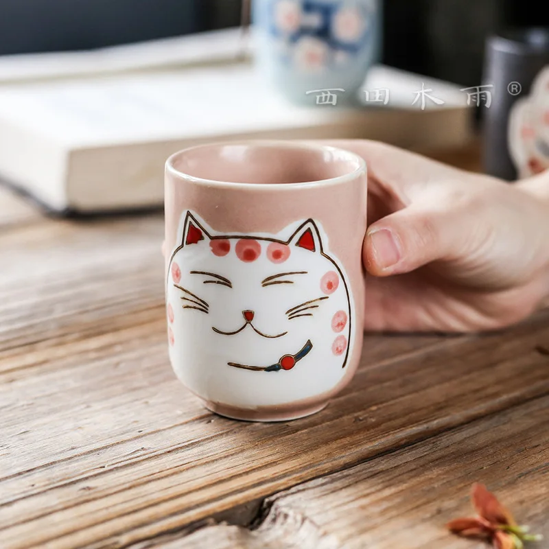 Set of Pink Ceramic Tea Pot Cute Cat Tea Cup Water Cup Maneki Neko Design Porcelain Kettle Teaware Set (4 cups+1 teapot)