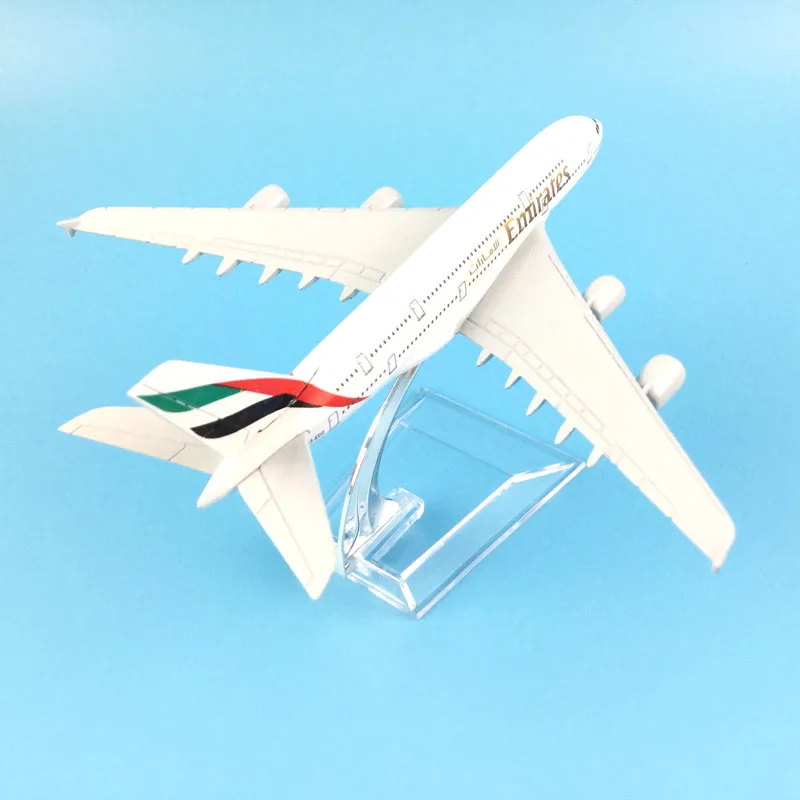 

The United Arab Emirates Airline A380, 16cm, Metal Airplane Models Child Birthday Gift Models Free Shipping M6-039