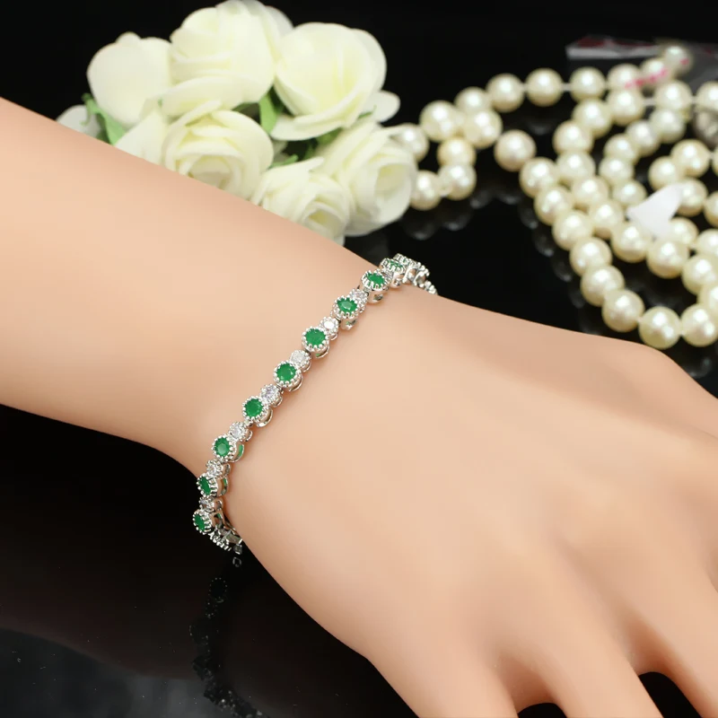 CWWZircons Elegant Women Wristband Jewelry Silver Color Natural Round Green Crystal Bracelet with Cubic Zirconia Stones  CB053