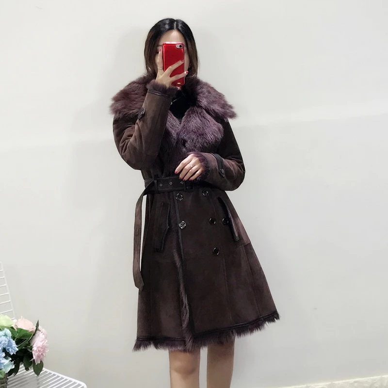 2019 Winter Ladies\' Genuine Natural sheepskin  Fur Coat Jacket with  Fur Collar Women long Fur Outerwear Coats Jacket