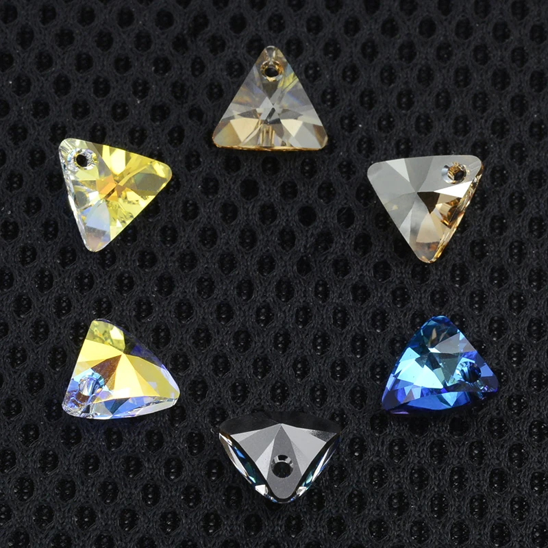 (1 piece) Original Crystal from Austria 6628 XILION Triangle Pendant Rhinestone Beads for DIY Jewelry Making