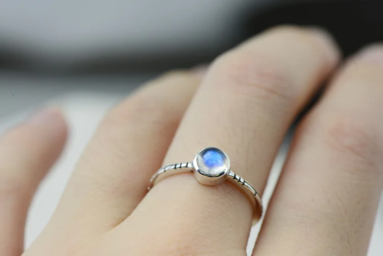 925 silver jewelry wholesale blue strong bright natural Moonstone natural exquisite lady Sterling Silver Ring