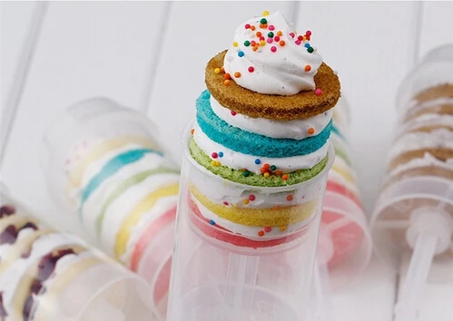 Food grade Push Up Pop Containers push Cake Pop cake container for Party Decorations Round shape