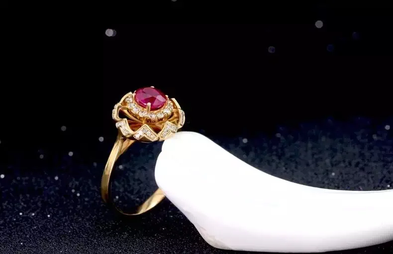 KJJEAXCMY Fine Jewelry Natural Ruby Ring 925 Silver Women's Ring is Fashionable and Elegant.