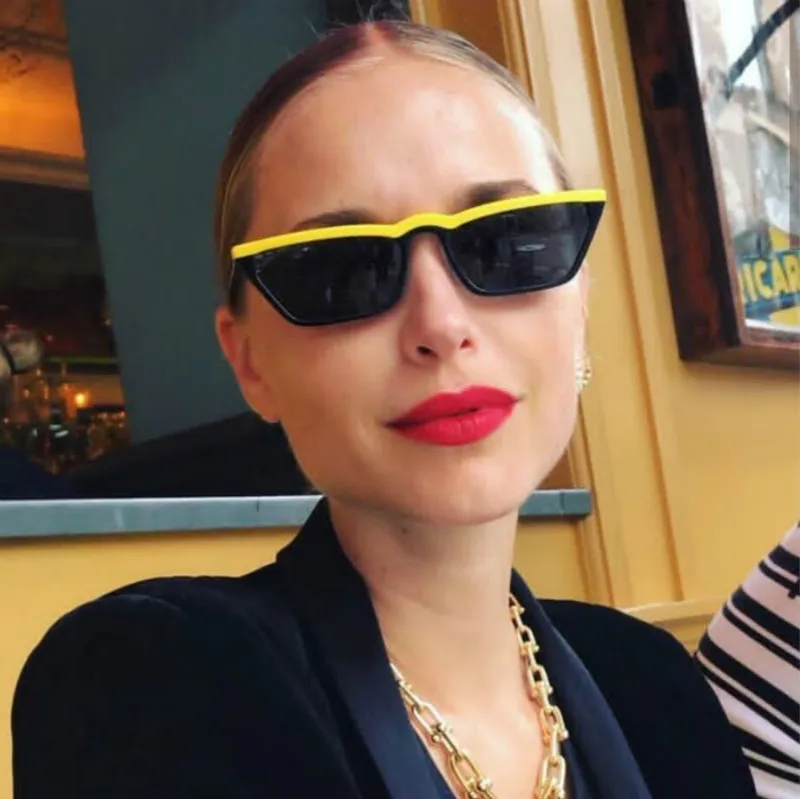 Óculos de sol com moldura quadrada para mulheres, óculos vintage clássicos, óculos preto e vermelho, design de moda