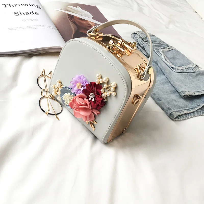 New Fashion Wild Women Handbag Metal Clip Small Square Dinner Flower Shoulder Bags Diagonal Handbag 822