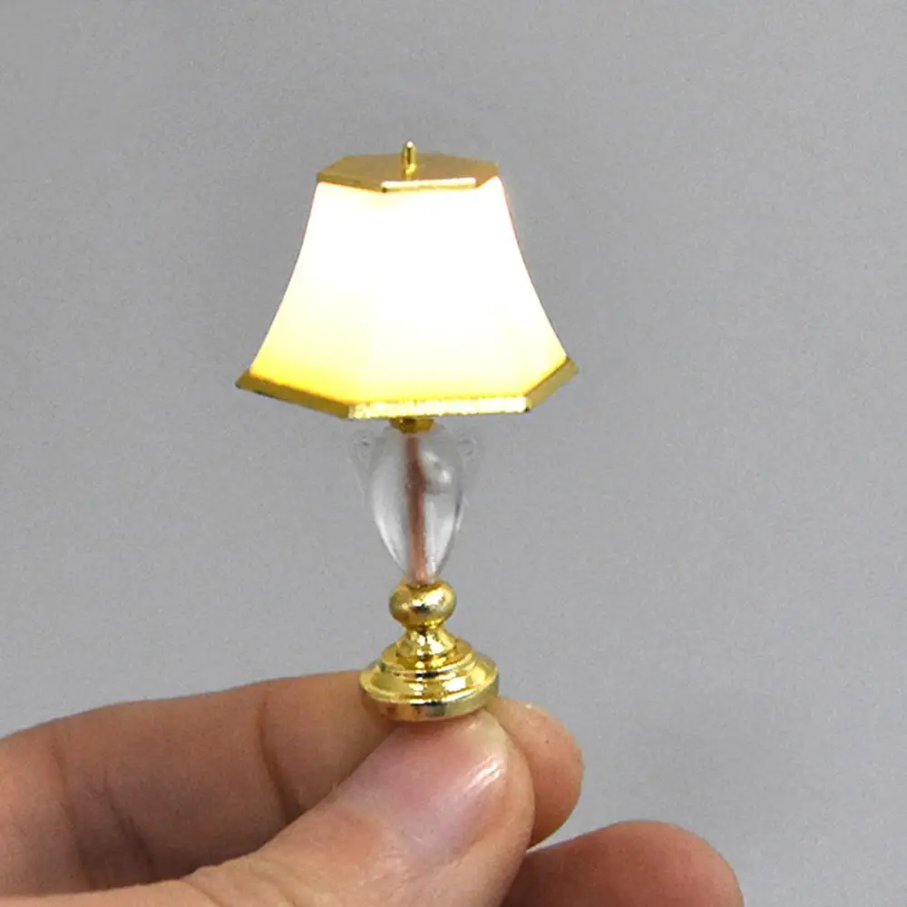 1 pz 1:20 illuminazione in miniatura lampada da tavolo lampada da terra mobili per casa delle bambole lampada da notte a LED lampada da tavolo lampada da tavolo accessori per casa delle bambole