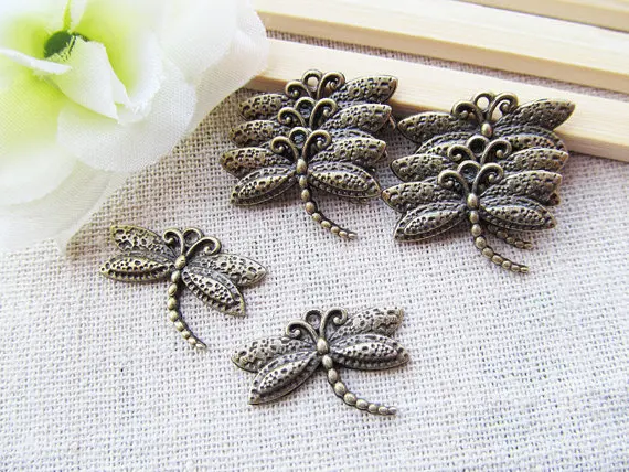 

100pcs Antique Silver tone/Antique Bronze Smooth Filigree Cabinet Dragonfly Pendant Charm/Finding,DIY Jewellery Accessory