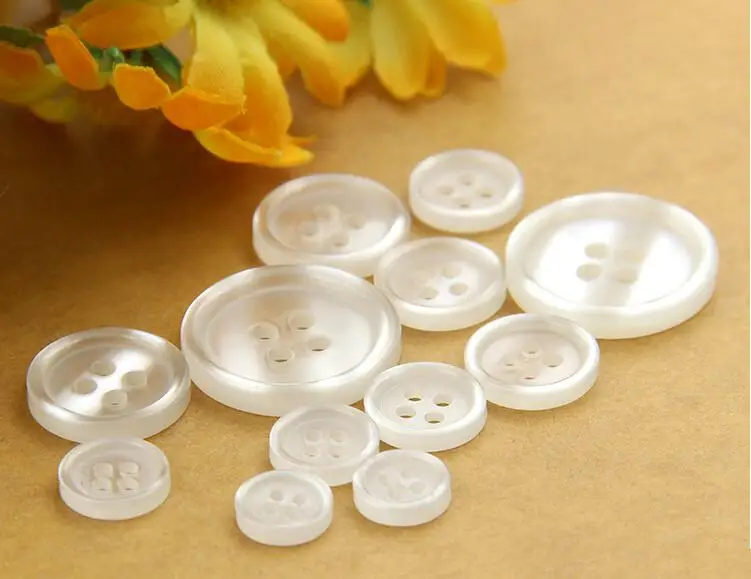 10-25mm New Scrapbooking General White Pearlescent Four Eyes Thin Shirt Cardigan Sweater Buckle Tool Resin Buttons 50pcs