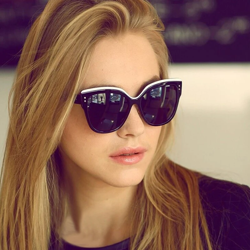 

New Fashion Cat Eye Glasses Nice Sunglasses Women Retro Super Star Sun Glasses men Oculos Gafas De Sol Butterfly Sunglass 120R