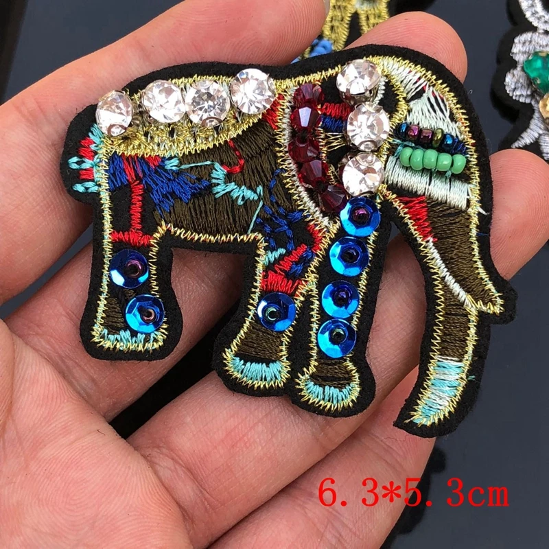 Lavoro manuale In Rilievo Elephant Patch Sew On Gufo Patch Per I Vestiti FAI DA TE Accessori Decorazione Facile Stampa Da Famiglia Cammello Applique