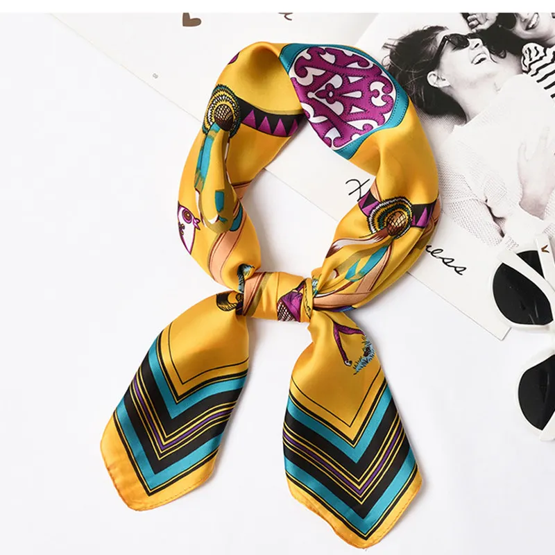 2018 new summer decoration woman fashion scarves horse pattern printing 70cmx70cm small square scarf scarves headscarf hot gift