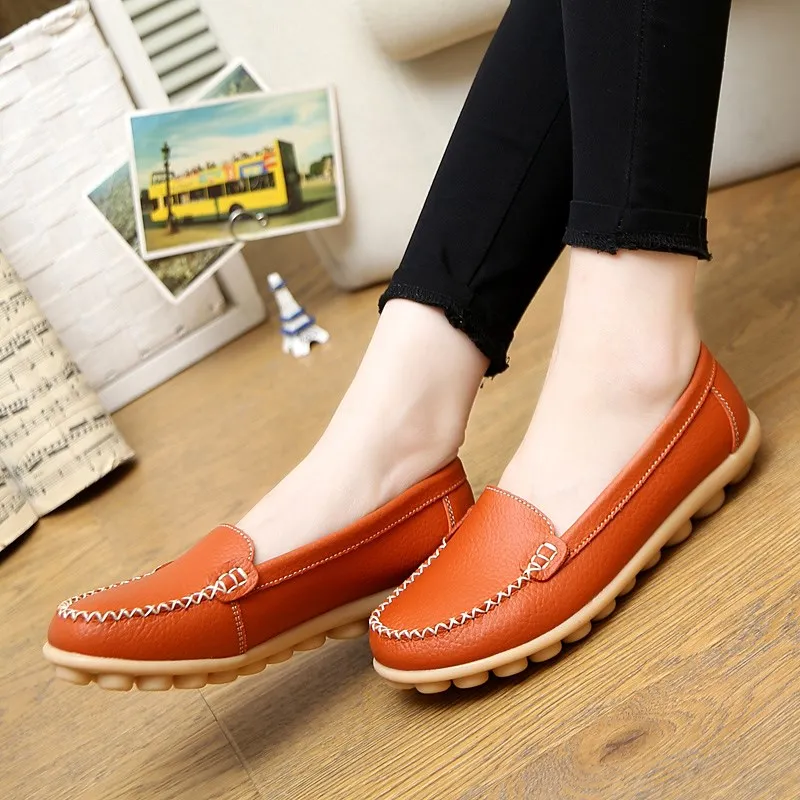 2024 New Leather Women Flats Moccasins Loafers Wild Driving women Casual Shoes Leisure Concise Flat In 8 Colors footwear