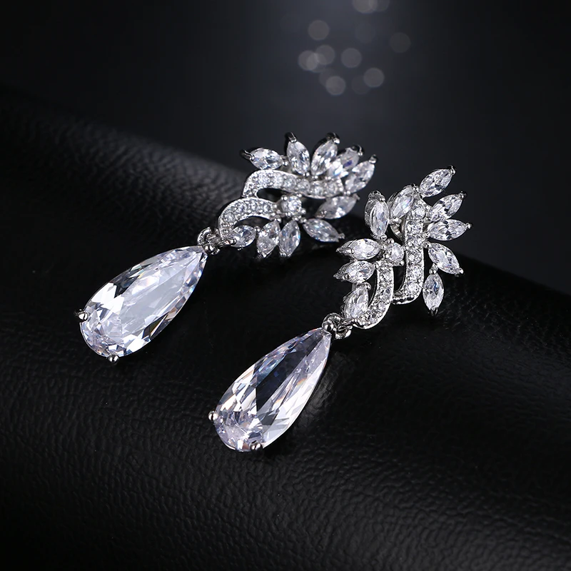 Emmaya Fashion AAA CZ Bridal Earring Water Drop Shape New Arrival Gorgeous Design Flower Decoration For Women