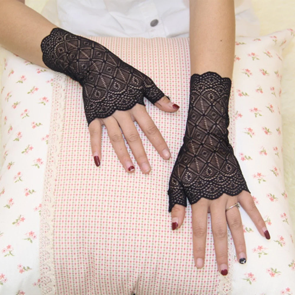 Women Elegant Charming Sunscreen fingerless Gloves Female Driving Anti-uv Lace Party Gloves Transparent Elastic Mittens