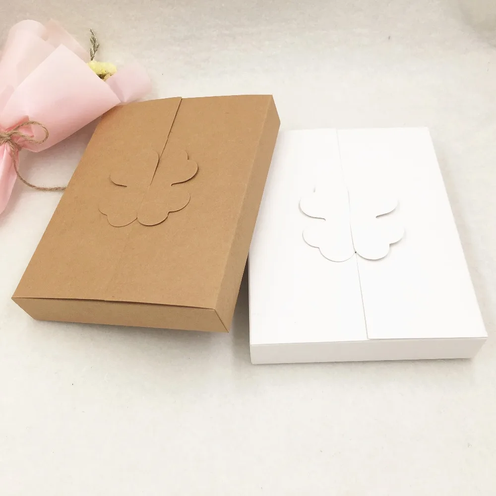 24pcs 16x12.6x2.5cm Kraft Paper Lucky Clover Gifts Boxes DIY Handmade Cake Knife/Fork Packaging Box, Handmade Nougat/Candy Box